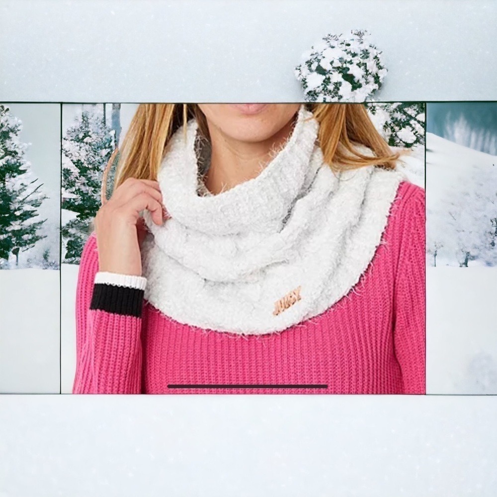 Juicy by Juicy Couture Neck Warmer Infinity Scarf White Metallic Threading